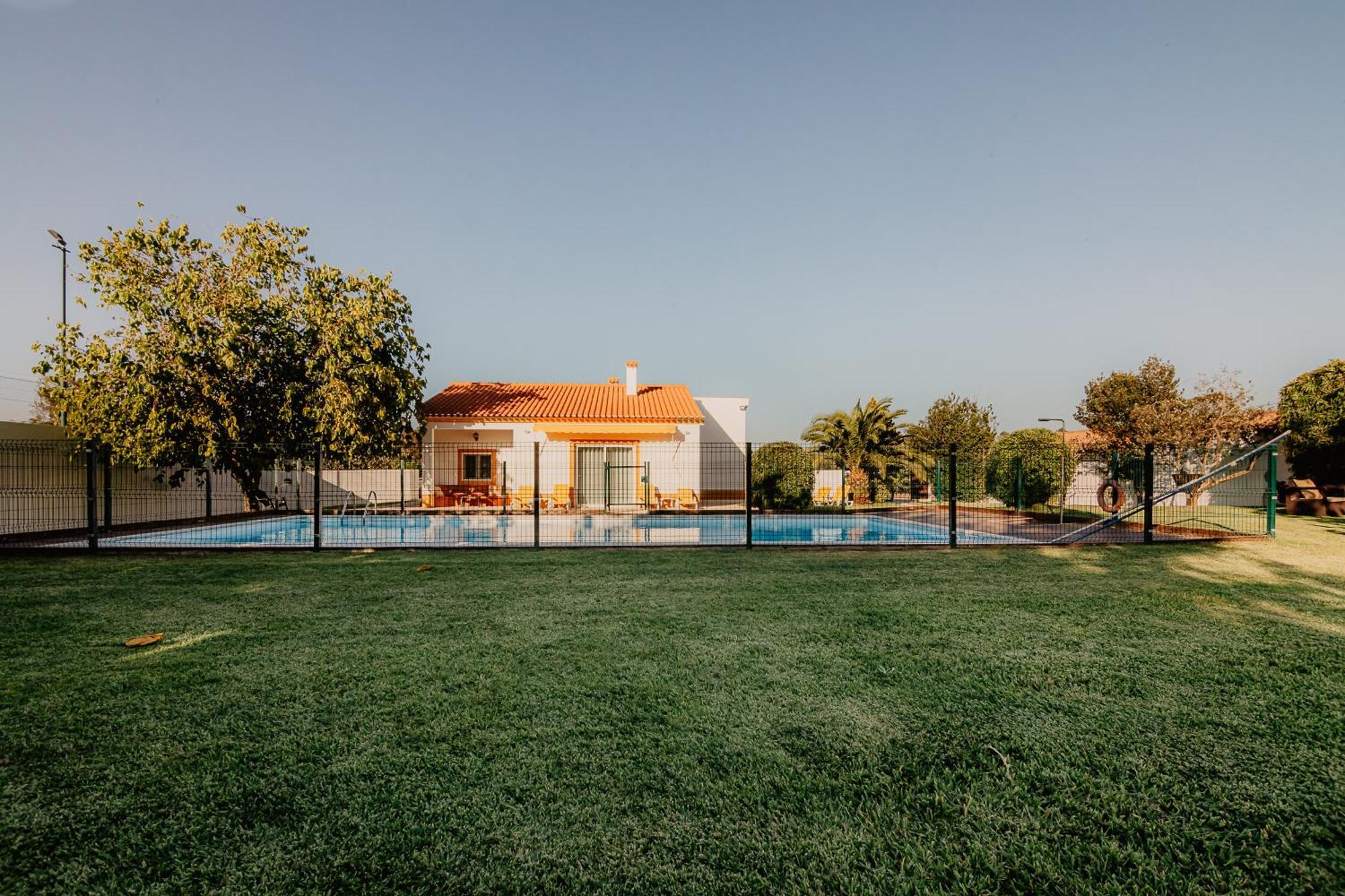 Country Club - Sto Estevao Benavente Exterior photo